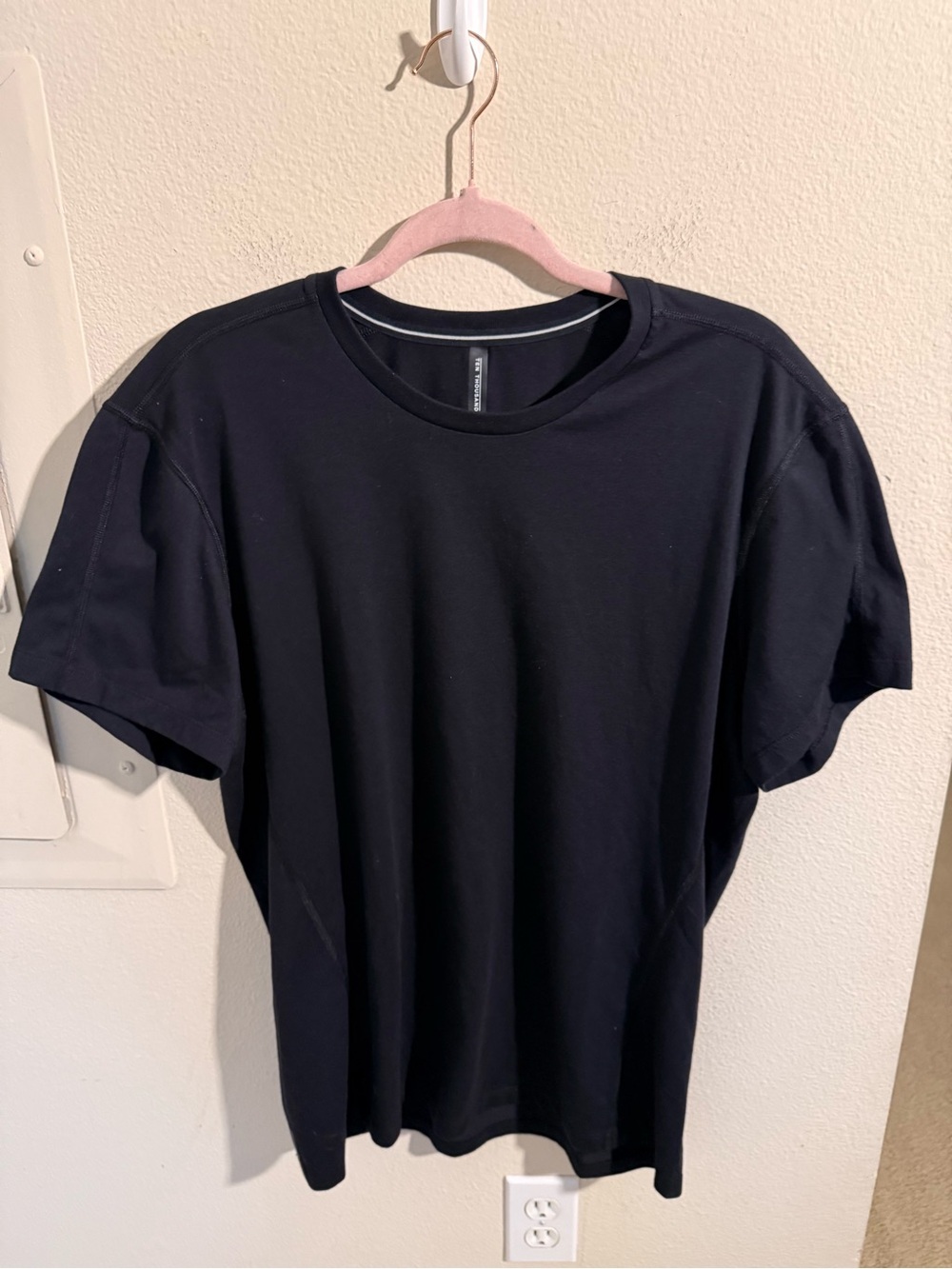 Ten Thousand Durable Shirt Black Performance Athletic Tee Size Large